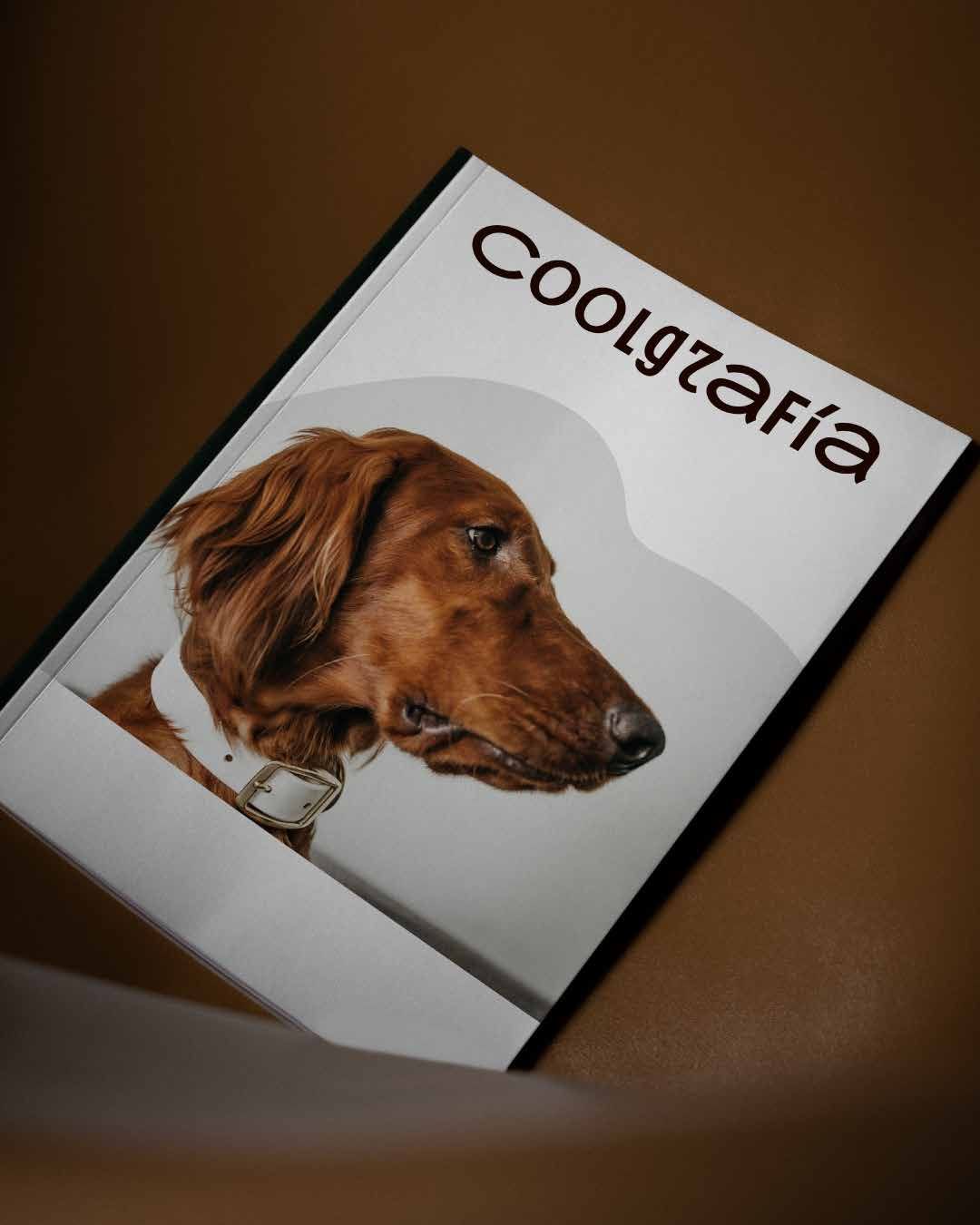 Revista de Coolgrafía con un perro en la portada